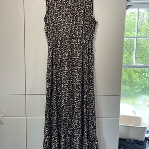SHEIN Navy and off-White floral Sleeveless Sheath Maxi Dress